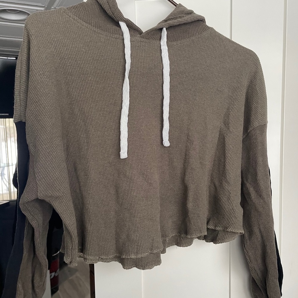 Cropped Hoodie